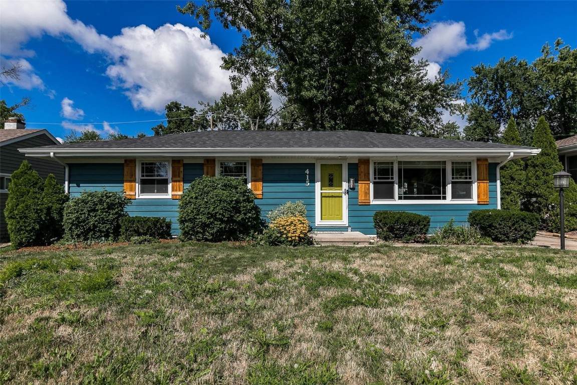 415 35th Street - Photo 1