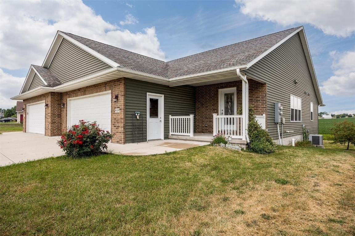 959 5th Street - Photo 1