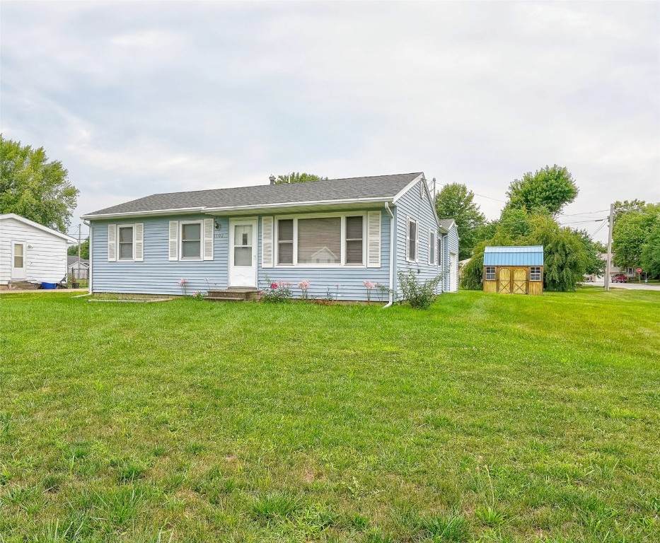 1502 Lafayette Avenue - Photo 1