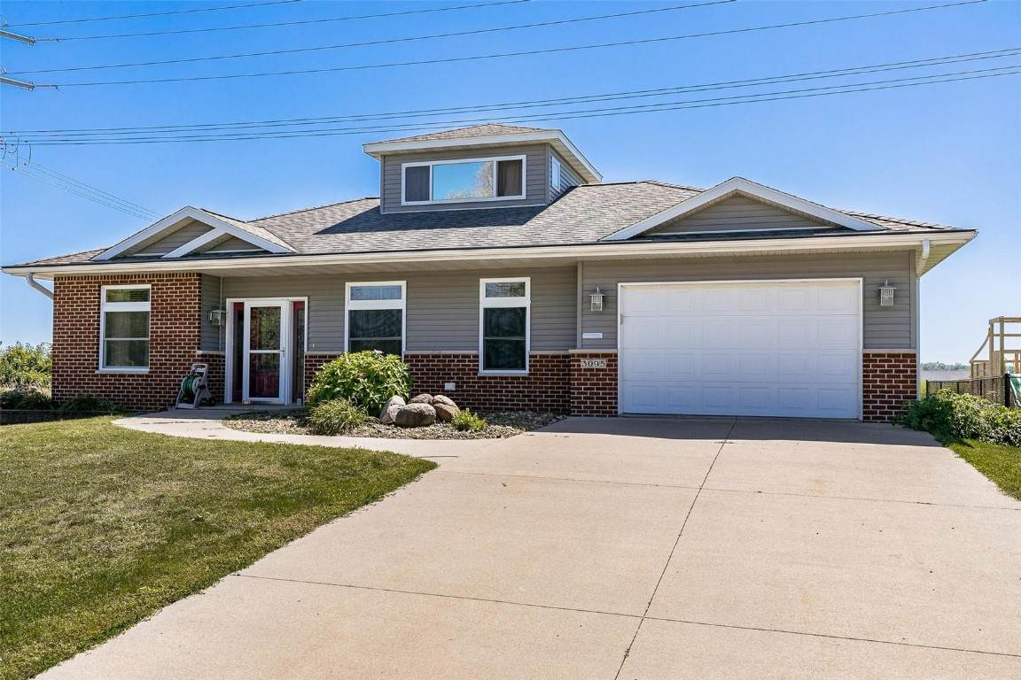 3095 1st Avenue - Photo 1