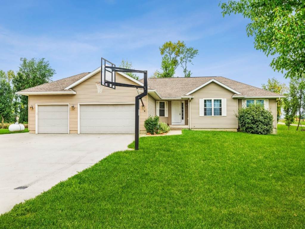 1001 Shae Drive - Photo 1