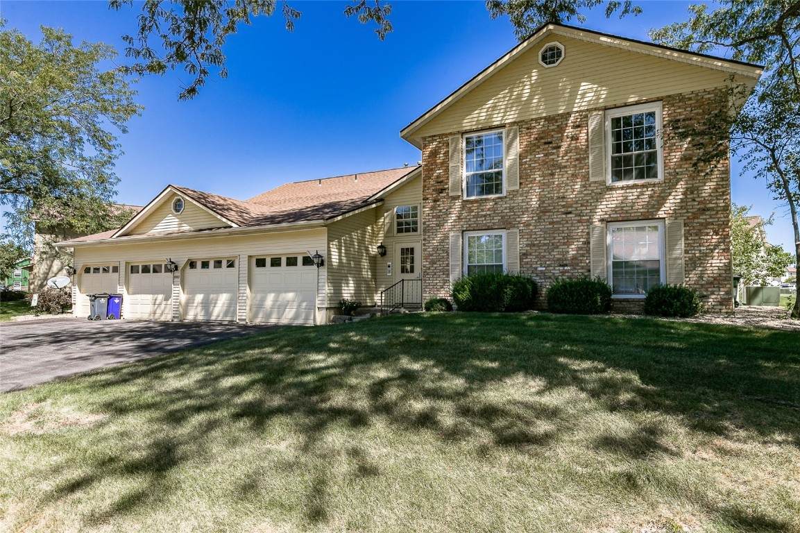 4002 Lexington Drive - Photo 1