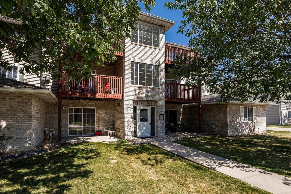 604 Kimberlite Street - Photo 1