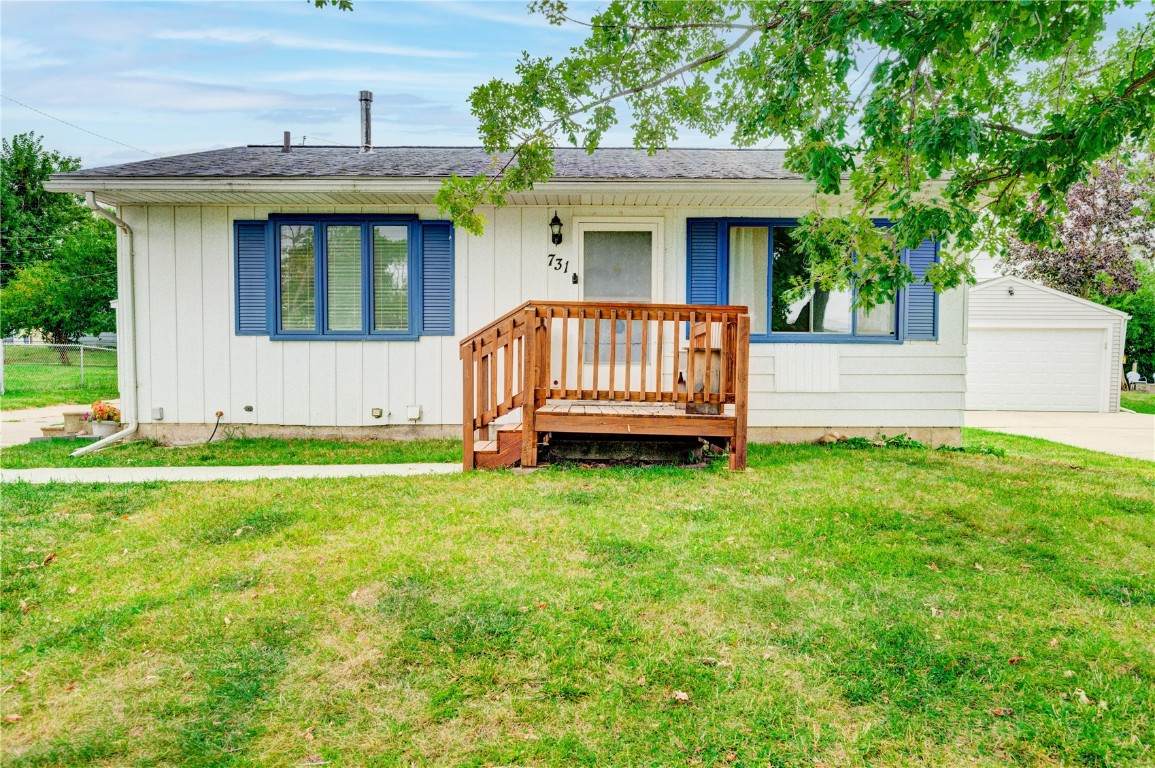 731 Gateway Street - Photo 1