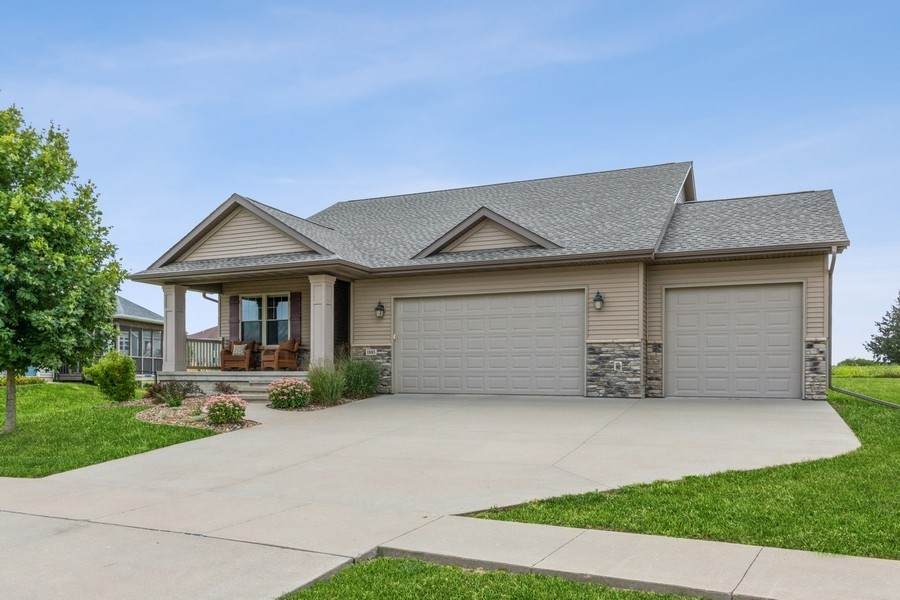 1885 Timber Wolf Drive - Photo 1