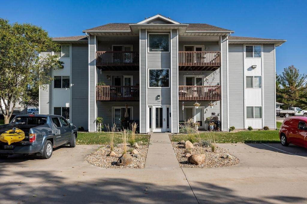 120 Shannon Drive - Photo 1