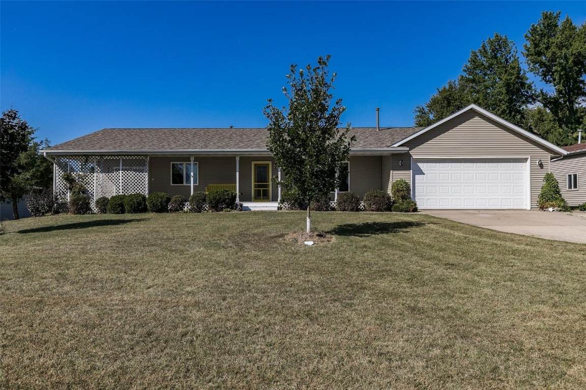 5450 Smithland Drive - Photo 1