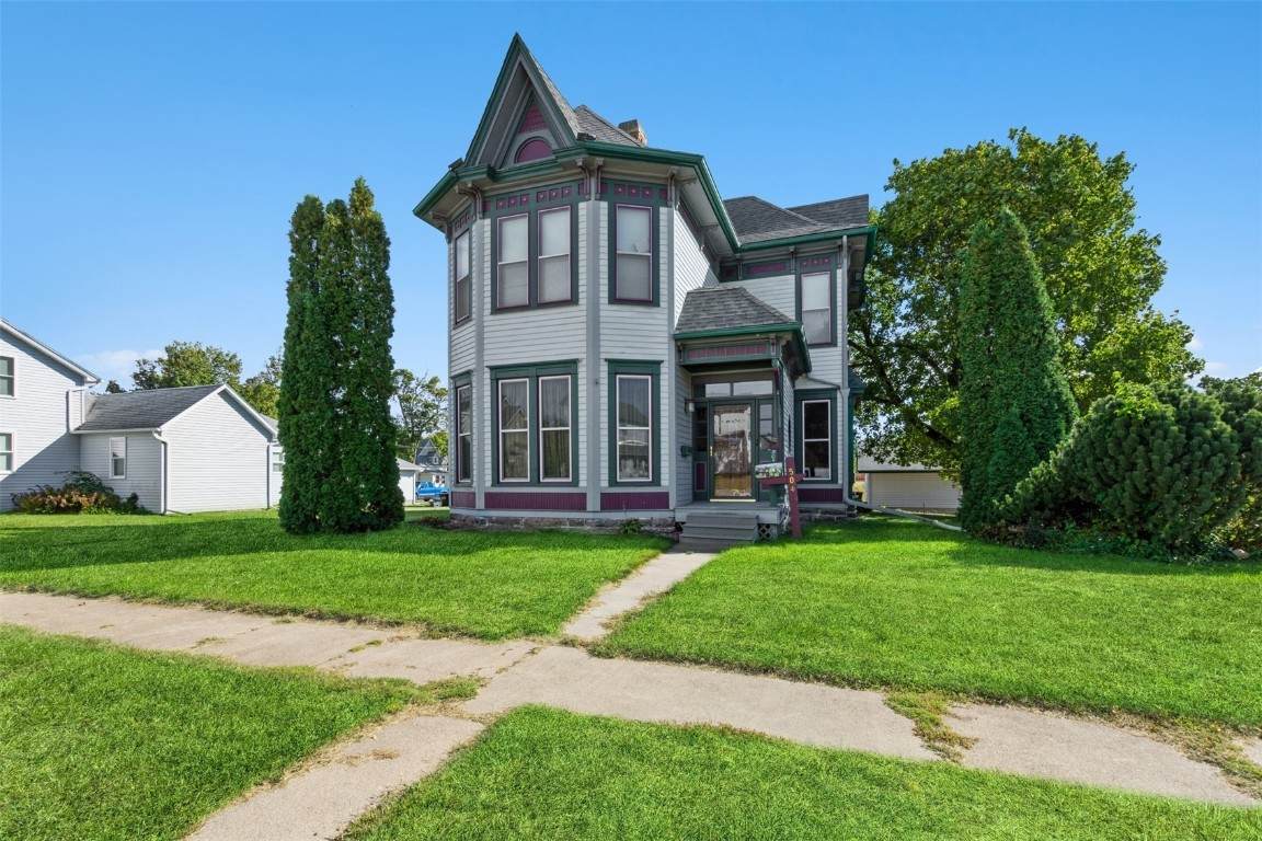 504 5th Street - Photo 1