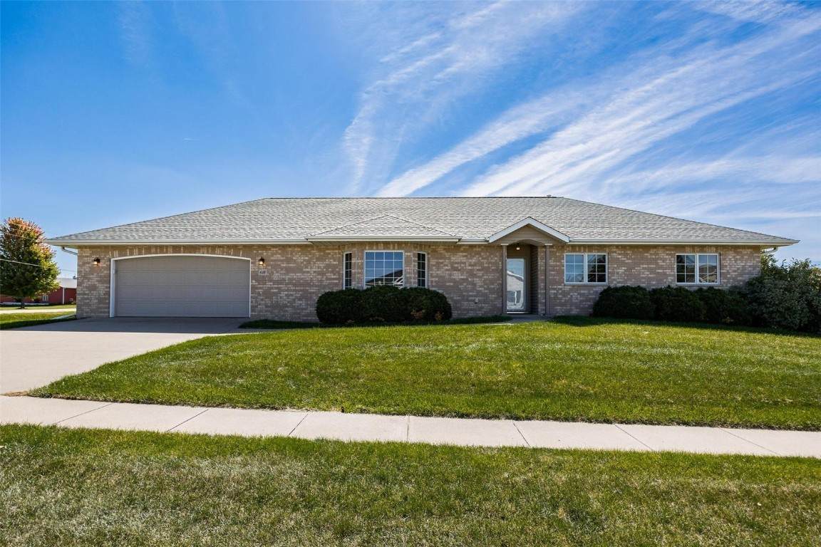 610 Fox Valley Drive - Photo 1