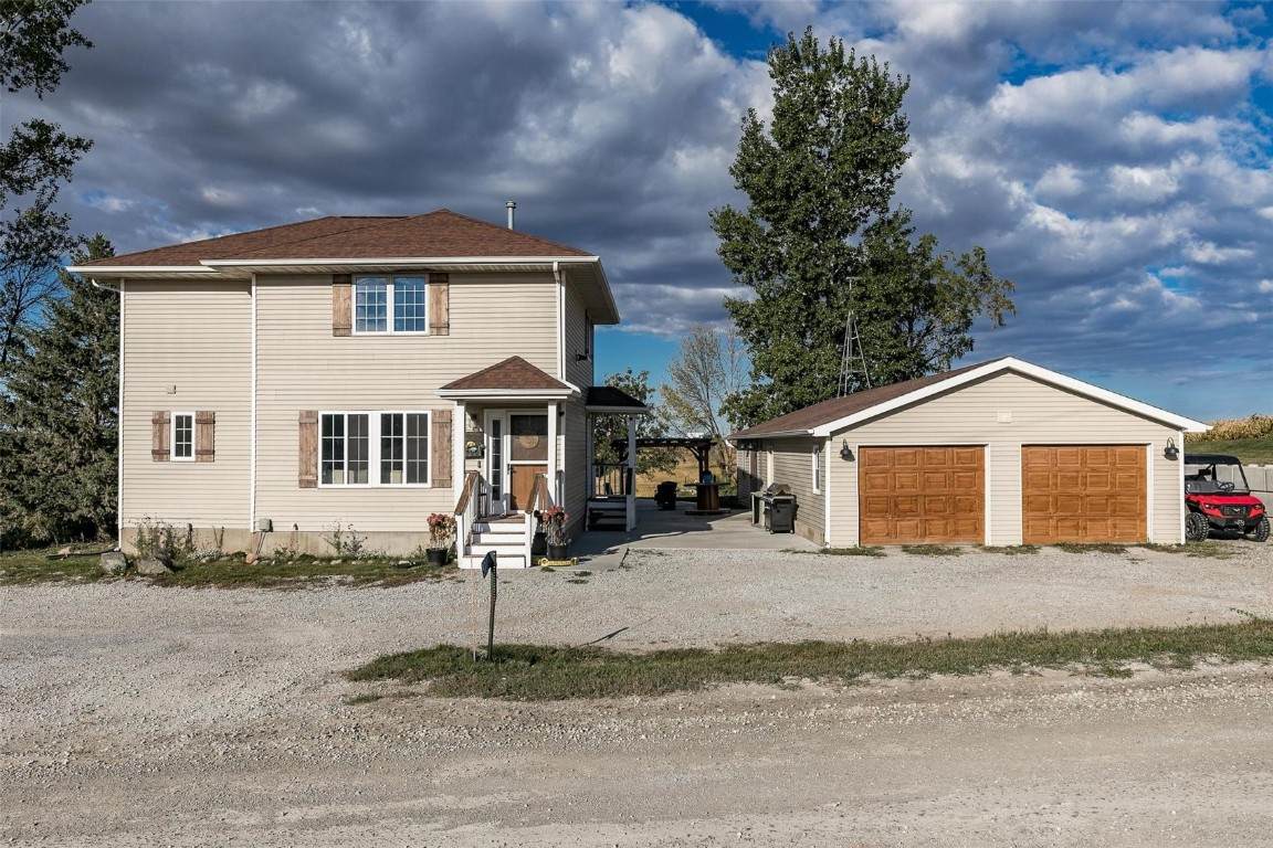 3749 James Avenue - Photo 1