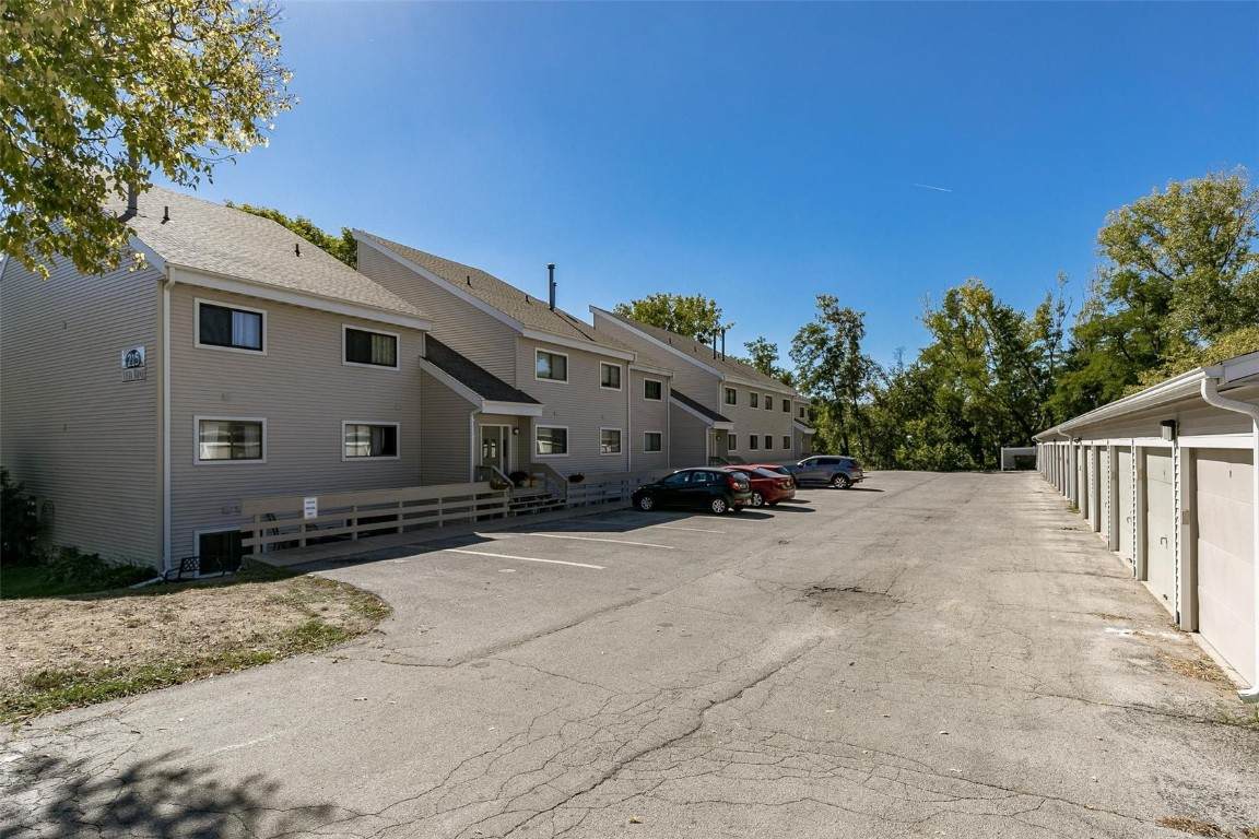 215 40th St Drive - Photo 1