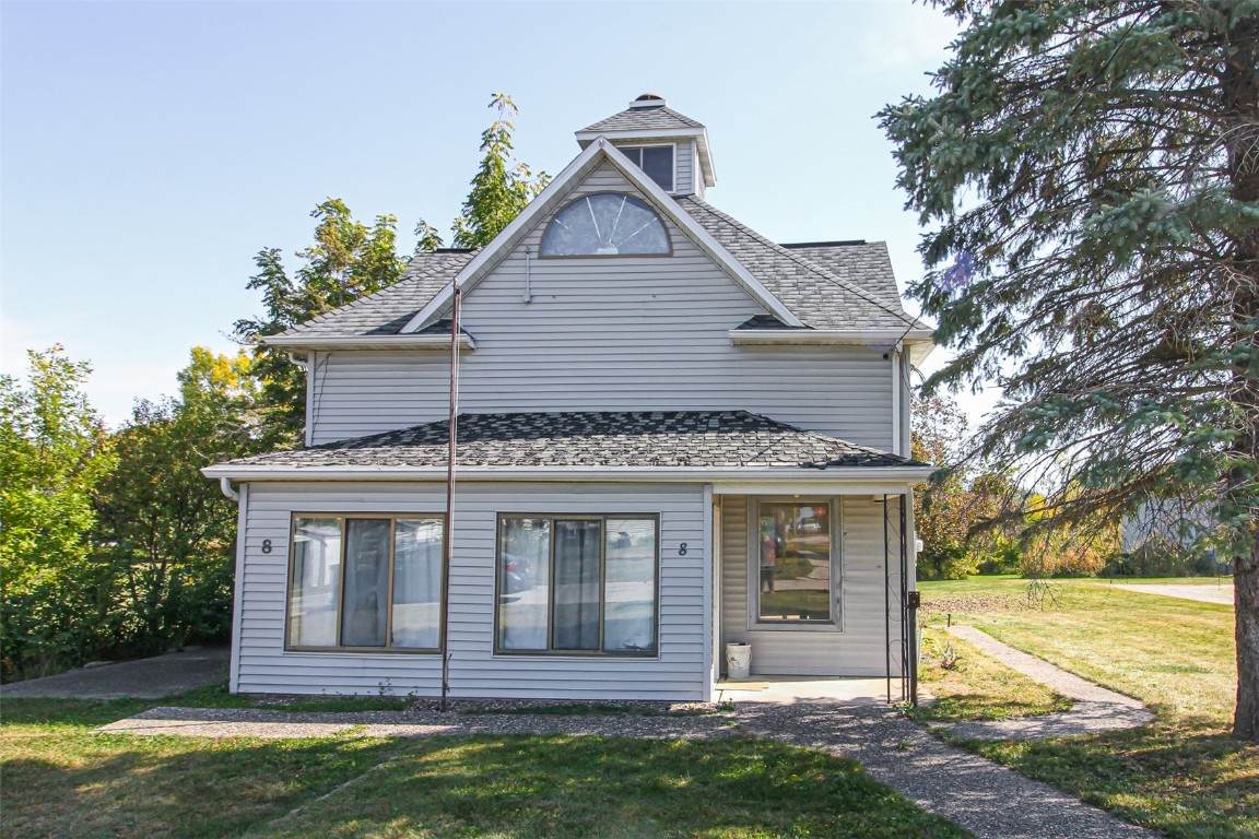 8 Jefferson Avenue - Photo 1