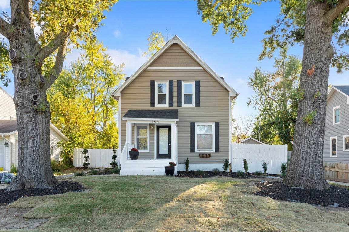 1158 28th Street - Photo 1