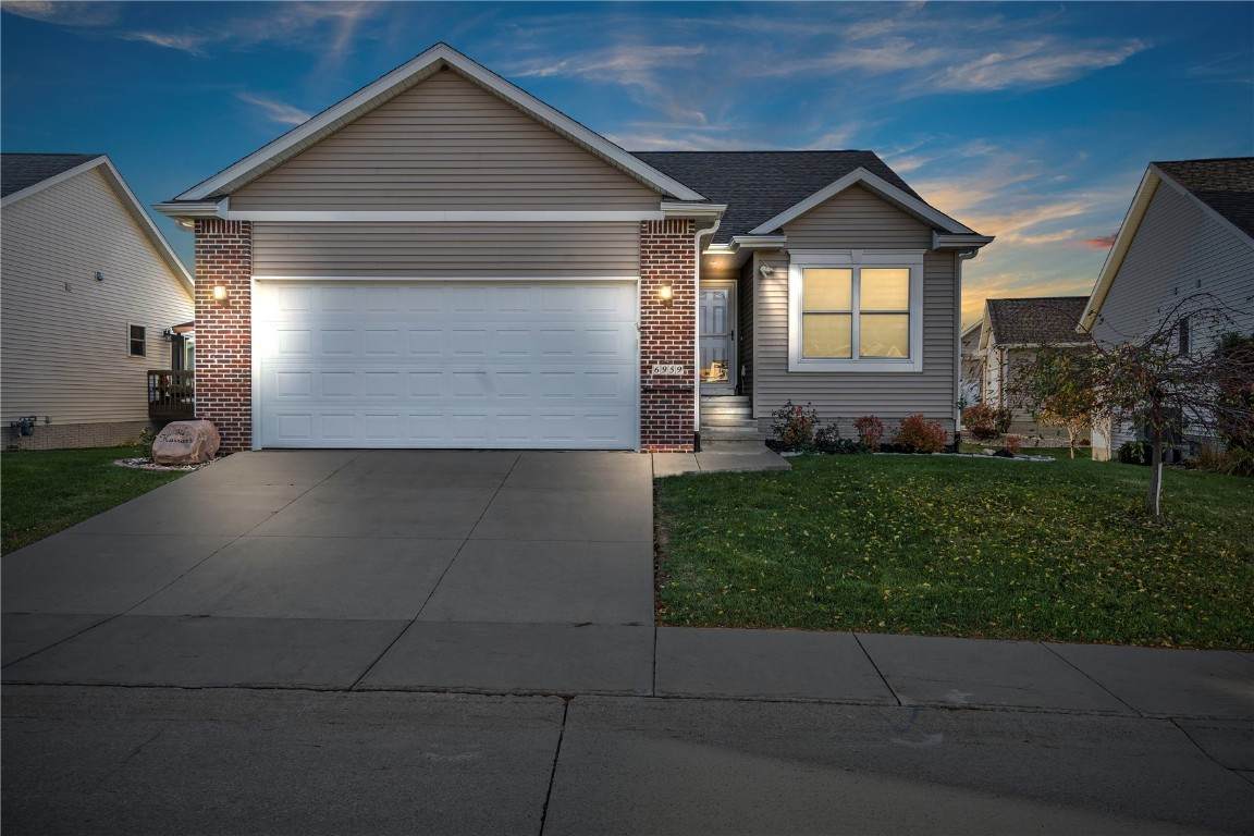 6959 Waterview Drive - Photo 1