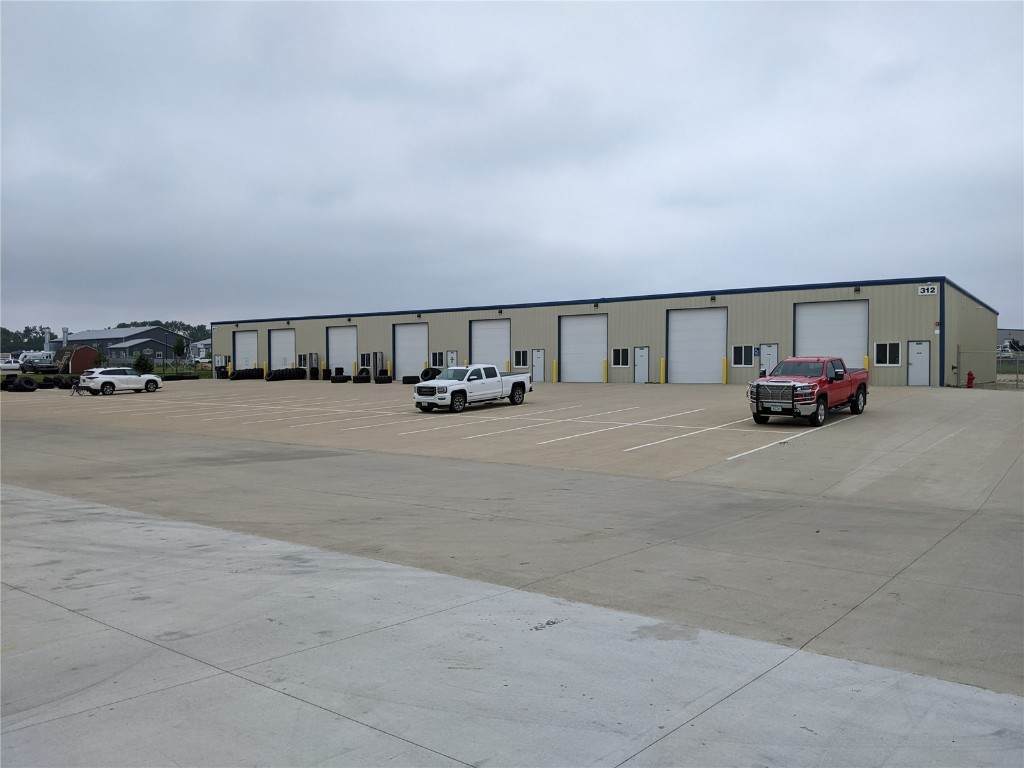 312 44th Street - Photo 1