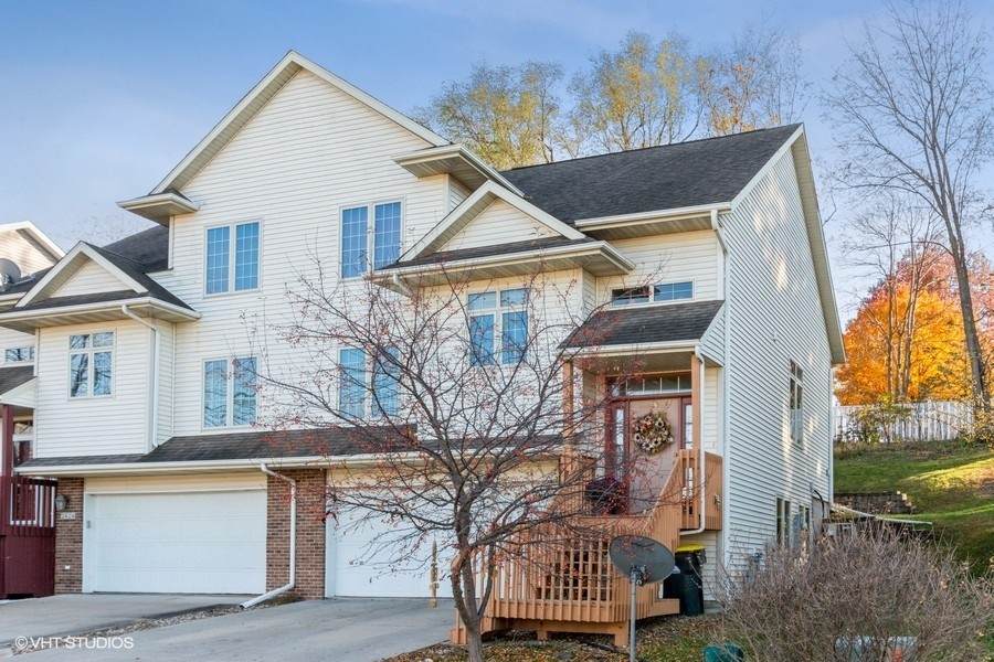 2426 Catskill Court - Photo 1