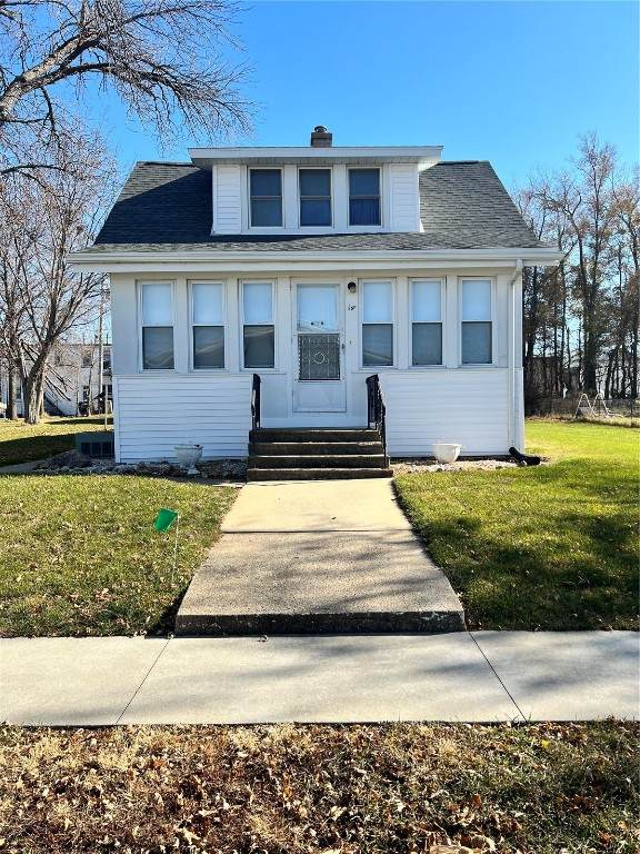 14 2 Avenue - Photo 1