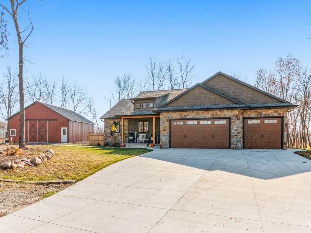 4636 Blue Road - Photo 1