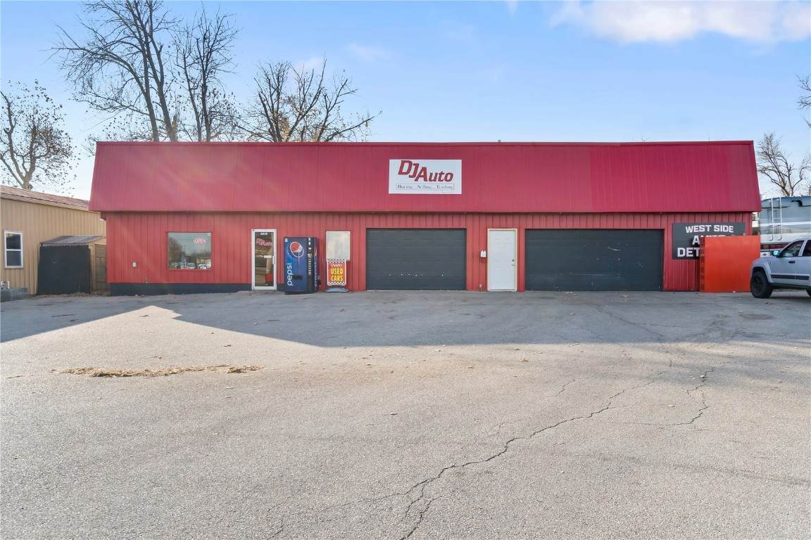 3815 16th Avenue - Photo 1