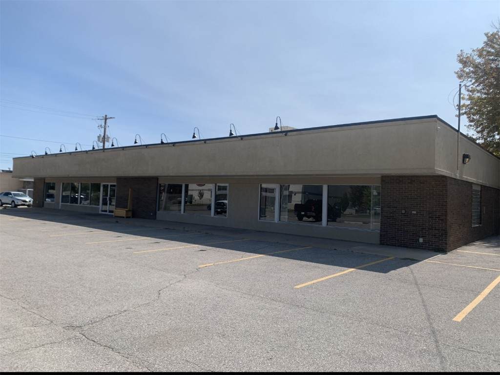 121 Benton Street - Photo 1
