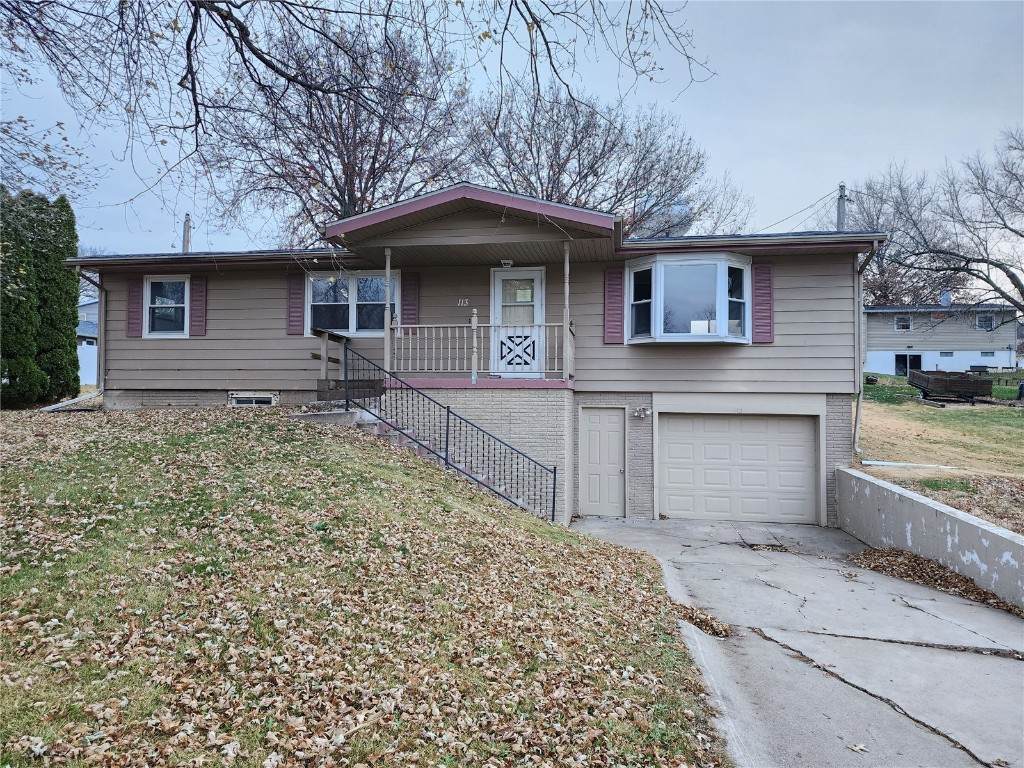 113 Lake Shore Drive - Photo 1