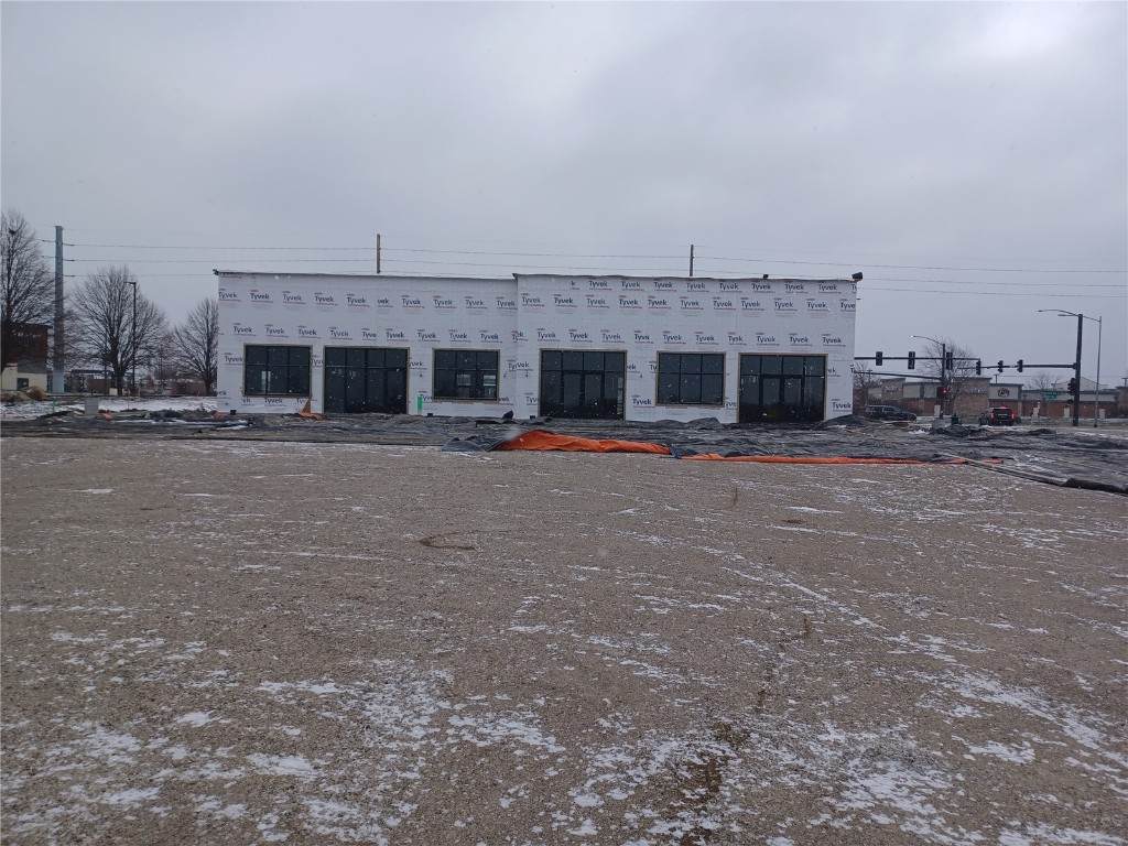 Lot 2 Edgewood Town Centre - Photo 1