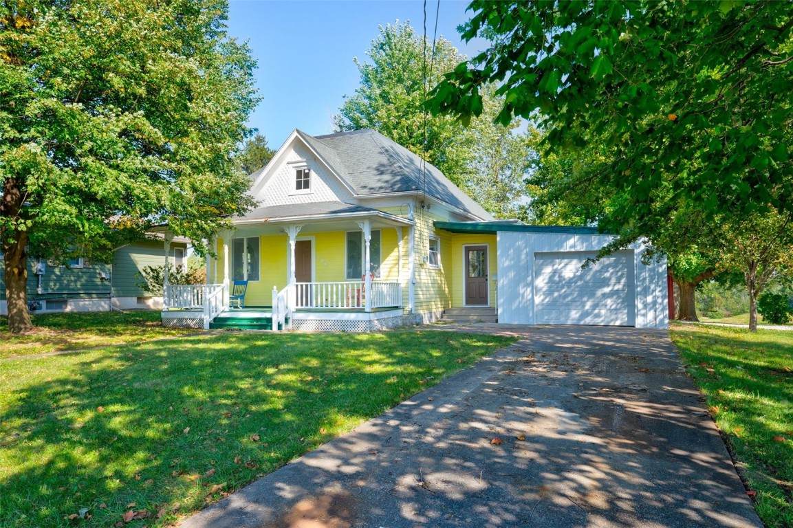 424 Ringgold Street - Photo 1