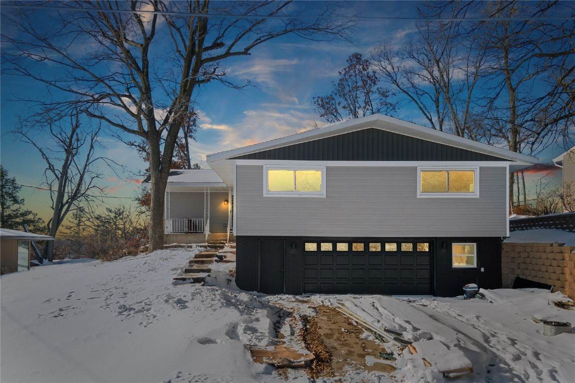 309 30th Street - Photo 1