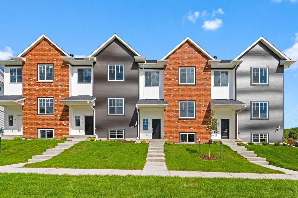 1006 Dubs Drive - Photo 1