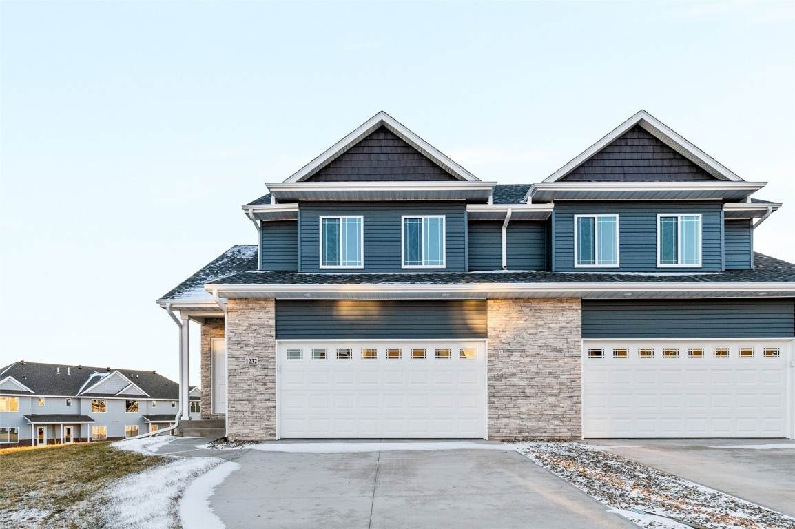 1232 Leann Circle - Photo 1