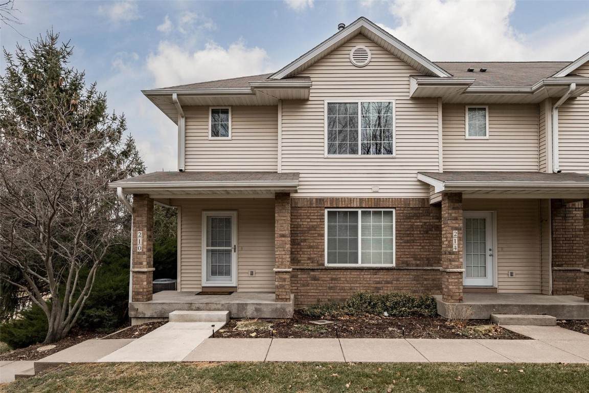 210 Red Hill Lane - Photo 1