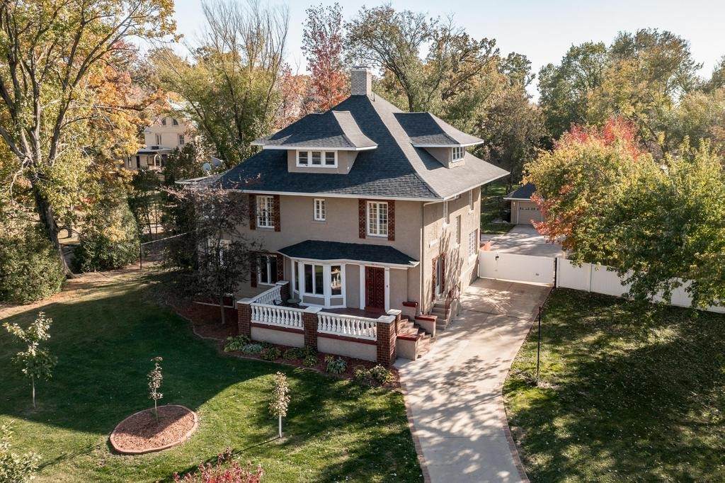 1901 5th Avenue - Photo 1