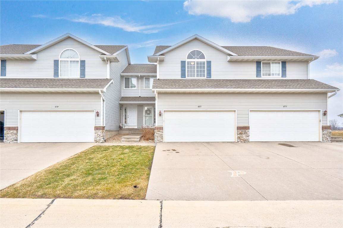 6221 Muirfield Drive - Photo 1