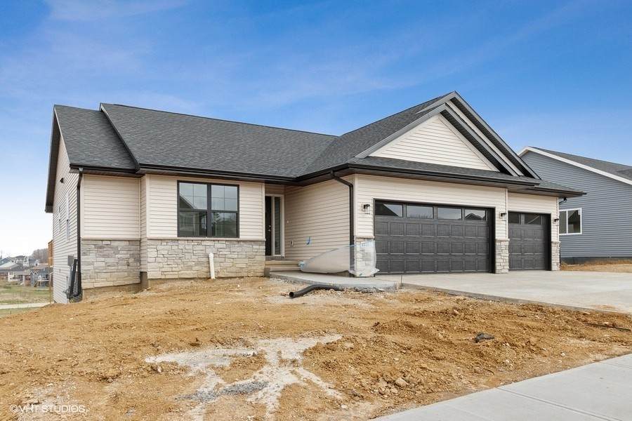 795 Alexander Way - Photo 1