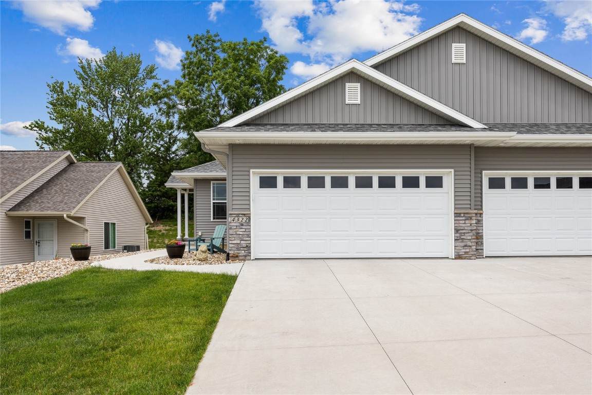 4322 Banar Ave Sw - Photo 1