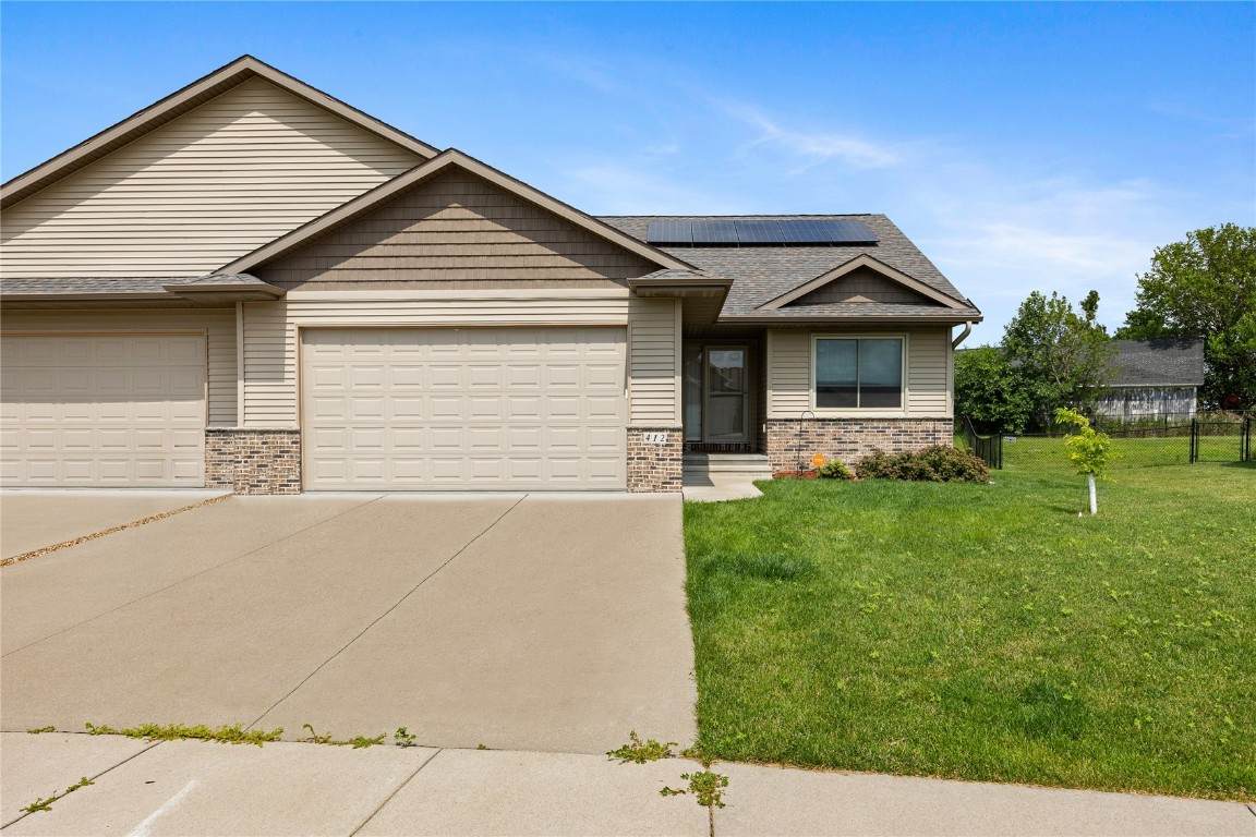 412 Prairie Hill Drive - Photo 1
