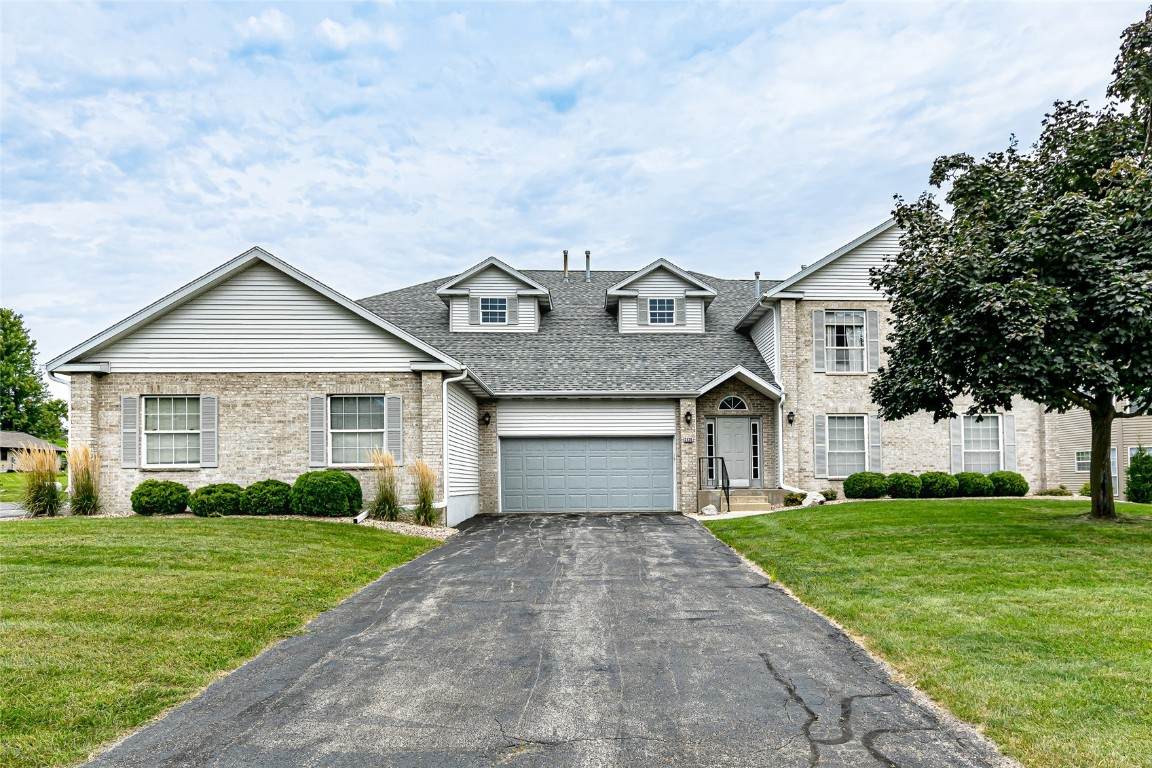 3130 Towne House Drive - Photo 1