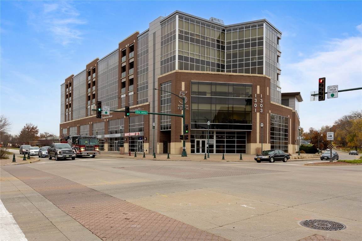 1303 5th Street - Photo 1