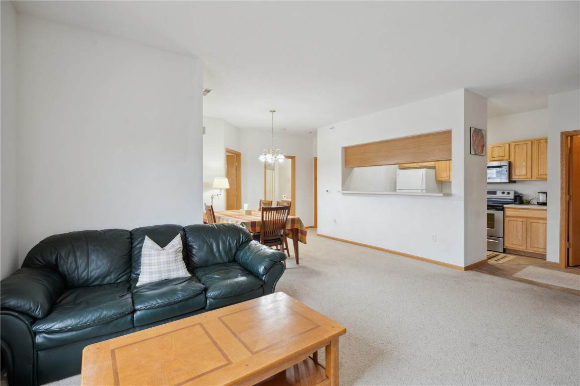 1960 Rockford Road - Photo 1