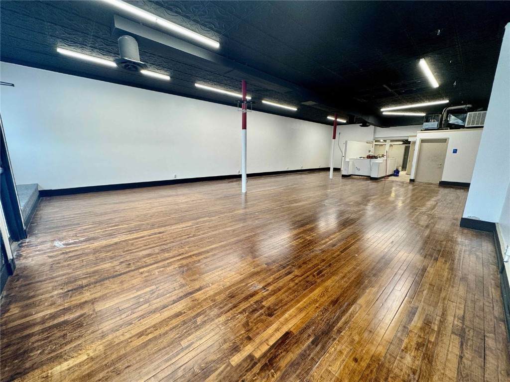 https://bt-photos.global.ssl.fastly.net/cedarrapids/orig_boomver_1_2408350-2.jpg