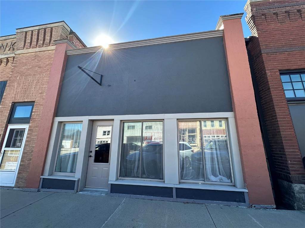 413 Main Street - Photo 1