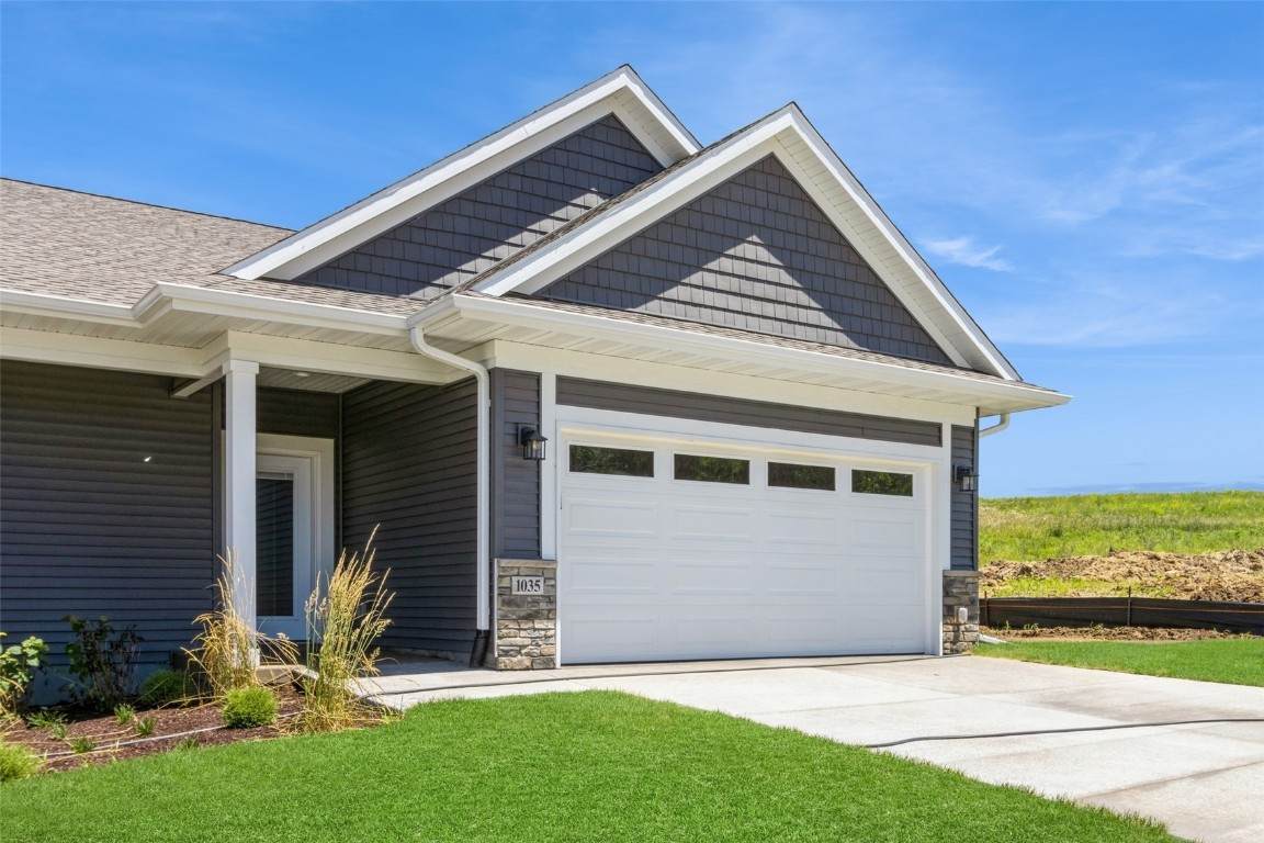 1035 Switchgrass Lane - Photo 1