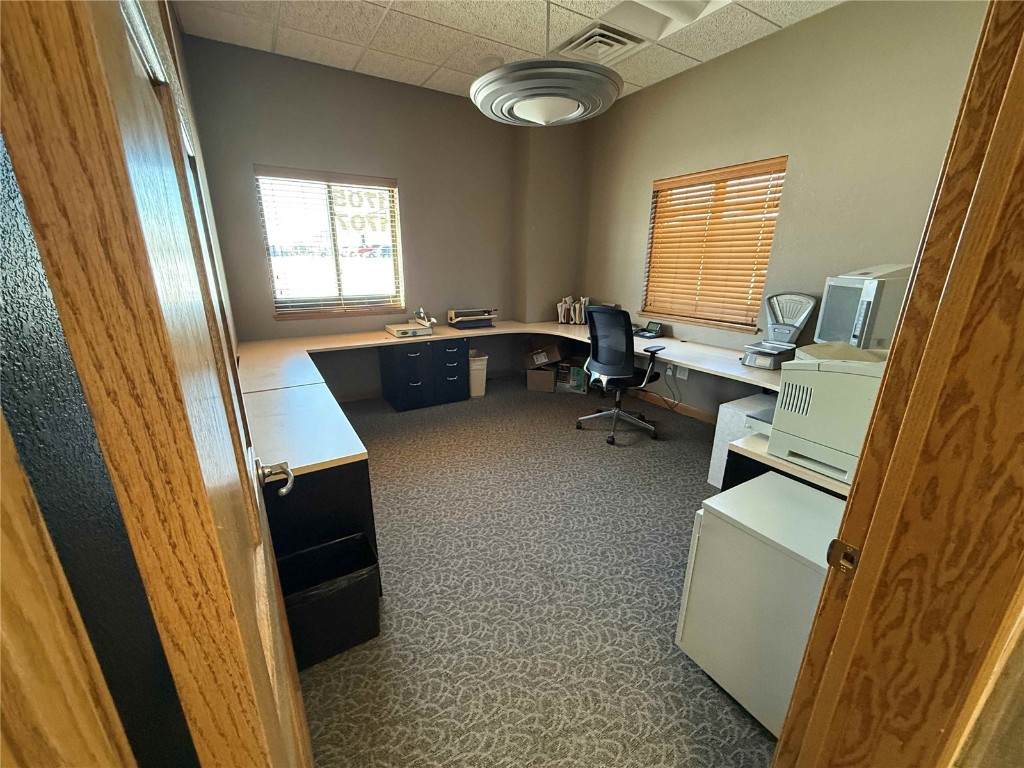 https://bt-photos.global.ssl.fastly.net/cedarrapids/orig_boomver_1_2501042-2.jpg