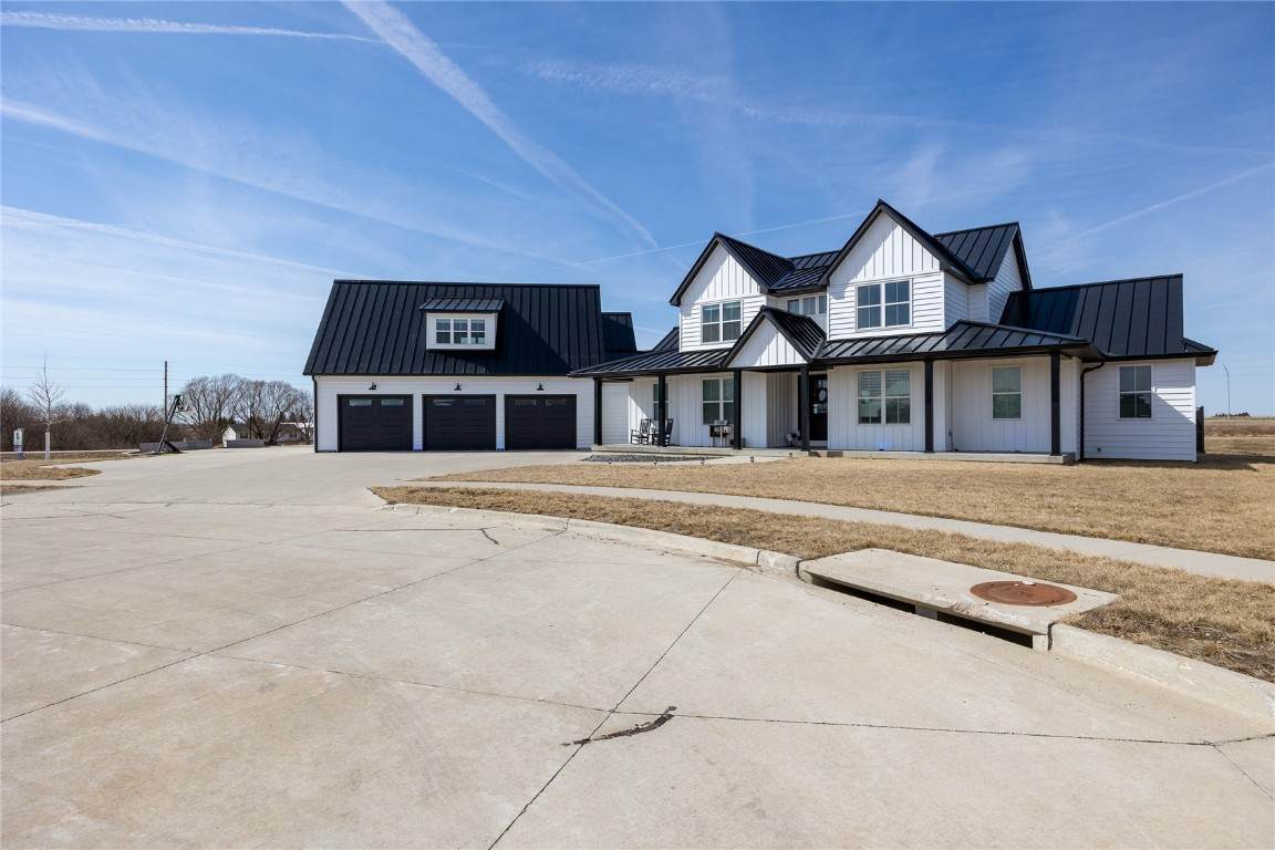 1114 Towne Centre Court - Photo 1