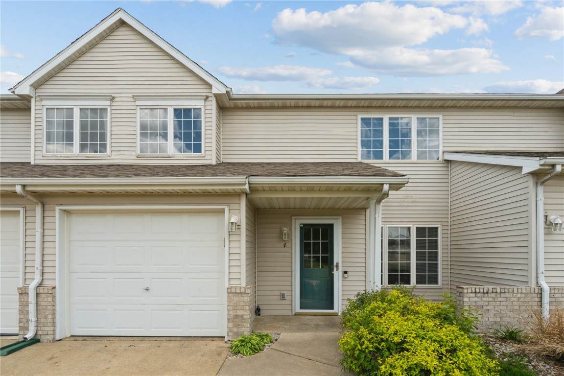3035 English Glen Court - Photo 1