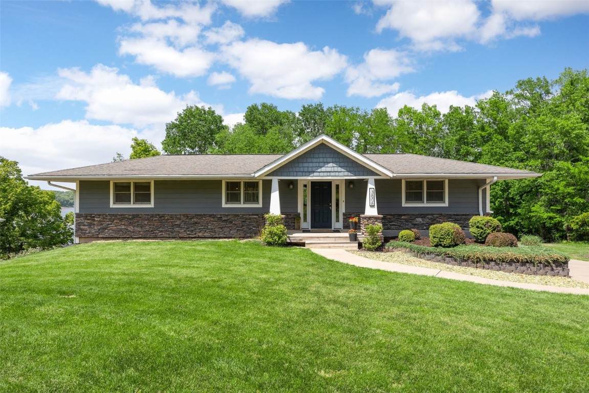 3606 Sun Valley Drive - Photo 1