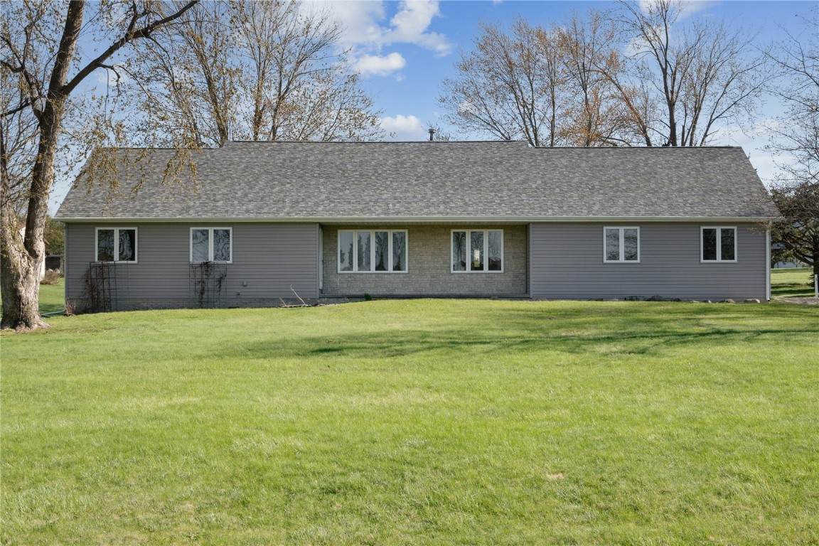 6405 Hillcrest Road - Photo 1