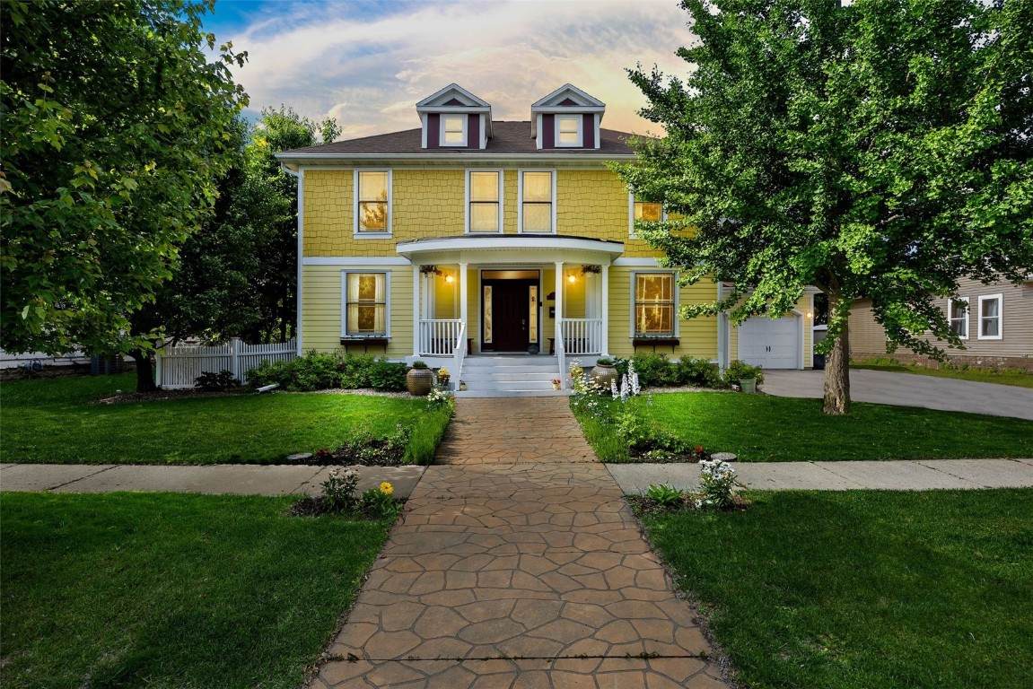 508 5th Street - Photo 1