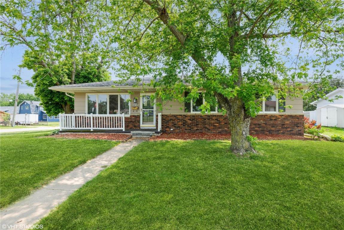 3099 27th Avenue - Photo 1