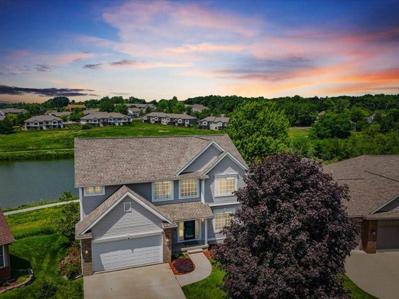 505 Avalon Place - Photo 1